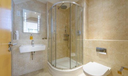 2 Bed in Porth 6
