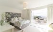 4 Bed in Mawgan Porth 1