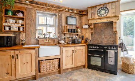 3 Bed in Ystradgynlais