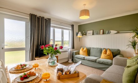 1 Bed in Eccles-on-Sea 7