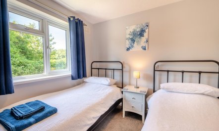2 Bed in Brixham 8