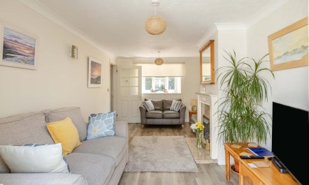 3 Bed in Bridport 2