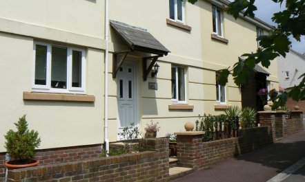 3 Bed in Bridport