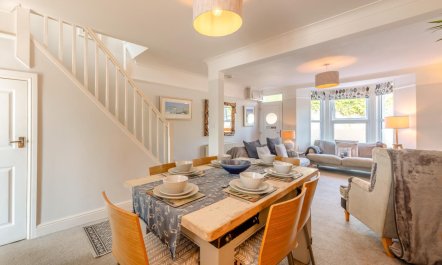 4 Bed in Brixham 4