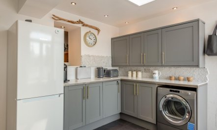 4 Bed in Brixham 6