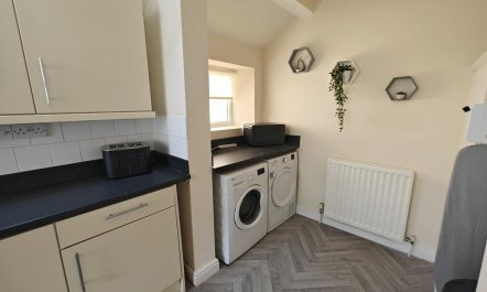 5 Bed in Windermere 5