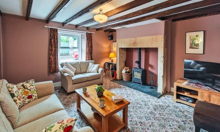 2 Bed in Thropton 1