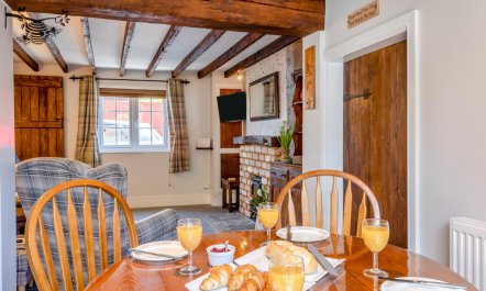 2 Bed in Melton Mowbray 8