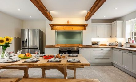 3 Bed in Marishes 9