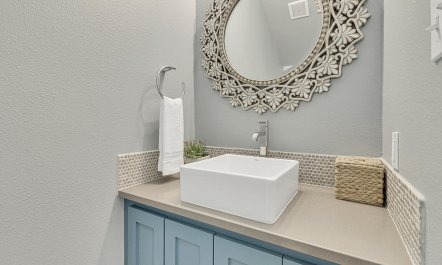 Saltwater Serene 9