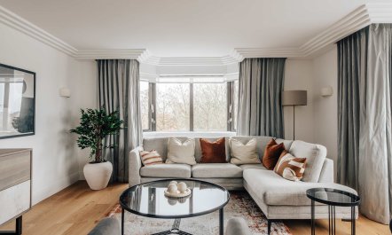 Lady of Belgravia