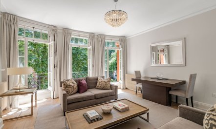 Gardens Over Mayfair 2