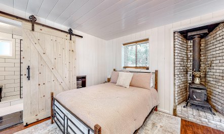 Pine & Ember 8