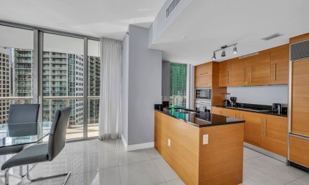 Brickell Key Rising 9
