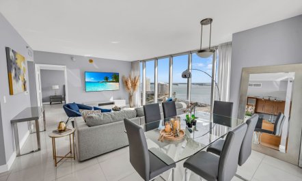 Brickell Key Rising 6