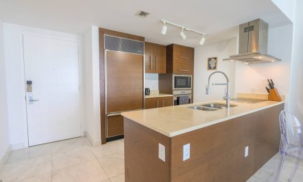 Brickell Key Drift 7