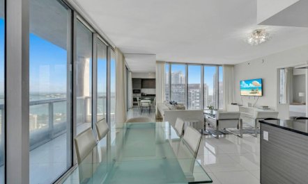 Brickell in the Clouds 6