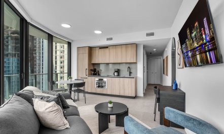 Miami Majestic 5