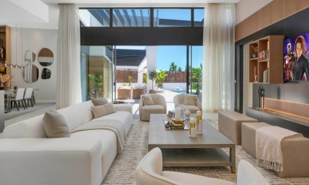 Sleek Paradise 1