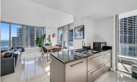 Brickell City Views 4