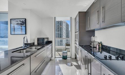 Brickell City Views 6