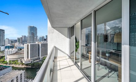 Brickell City Views 1