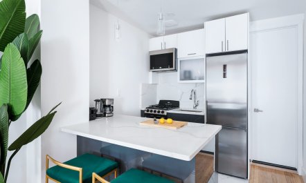 Straight off the Vine 7