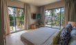 Palms & Playa 8