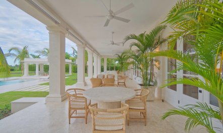 Iguana Cove Dreams 5