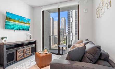 Skyline at Seventy-Five 2