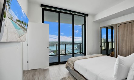 Wraparound Atlantic 9