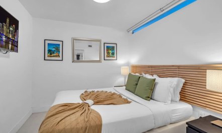 South Beach Bliss 9