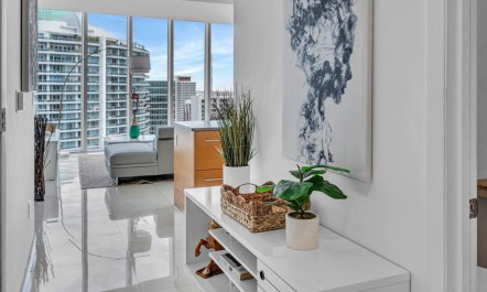 Above Brickell 4