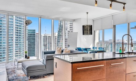 Above Brickell Key 7