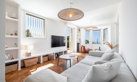 The Riviera Outlook 7
