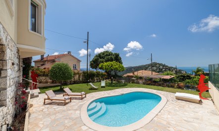 The Riviera Outlook 4