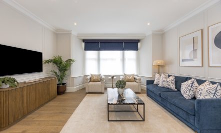 Knightsbridge Abode