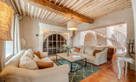 The Luberon Hideaway 1