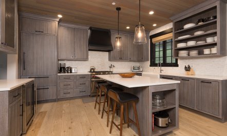 Madison & Stone 9