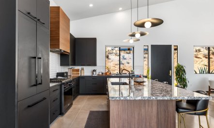 Glass & Mesa 9
