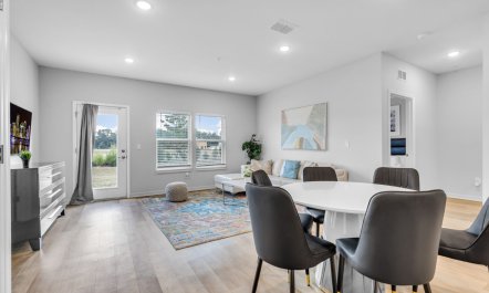 West Shire Palms 6