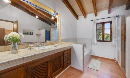Stone & Tramuntana 7