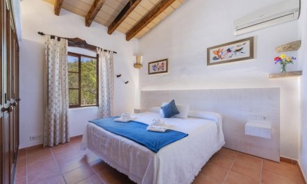 Stone & Tramuntana 4