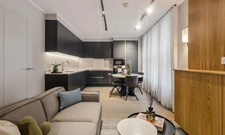 Mews & Mayfair 2