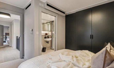 Mews & Mayfair 6