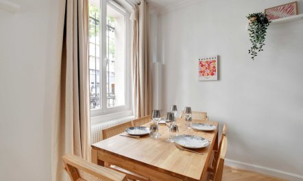 Wilde's Neighbourhood 7