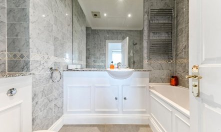 Stucco and Hyde 8