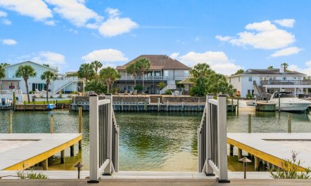Canal and Gulf 7