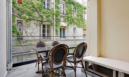 Ivy Over Bastille 1