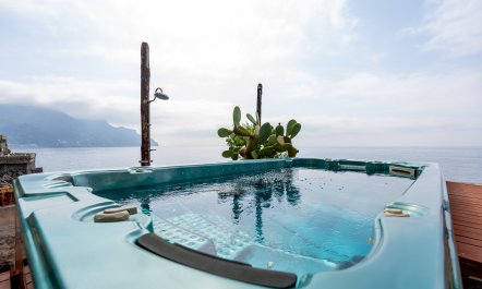 Amalfi & Lemon Blossom 1